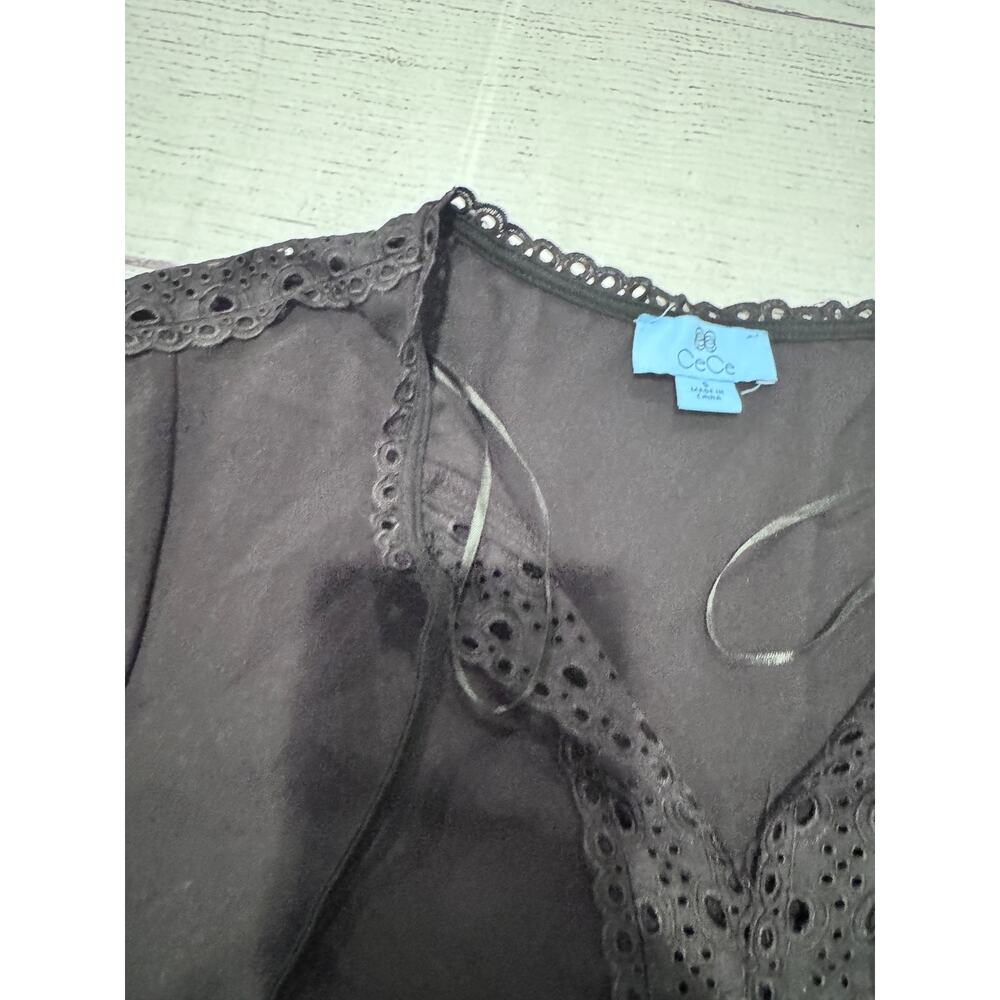 CeCe Blouse - Picture 3 of 7